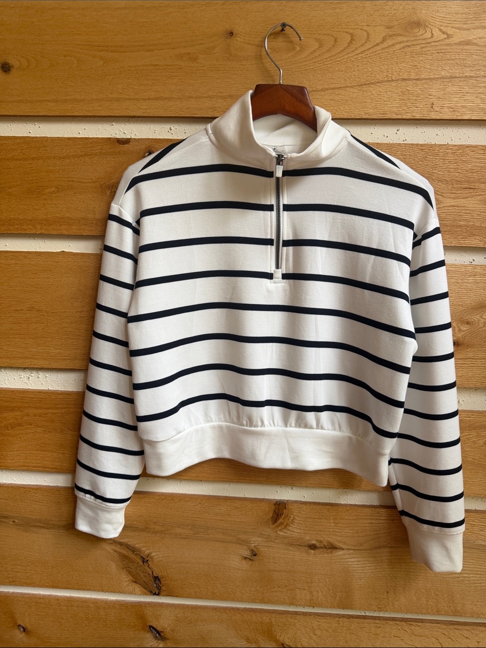 Danskin Cropped Striped Half-Zip Pullover Sweatshirt Sz XS fits larger NWOT